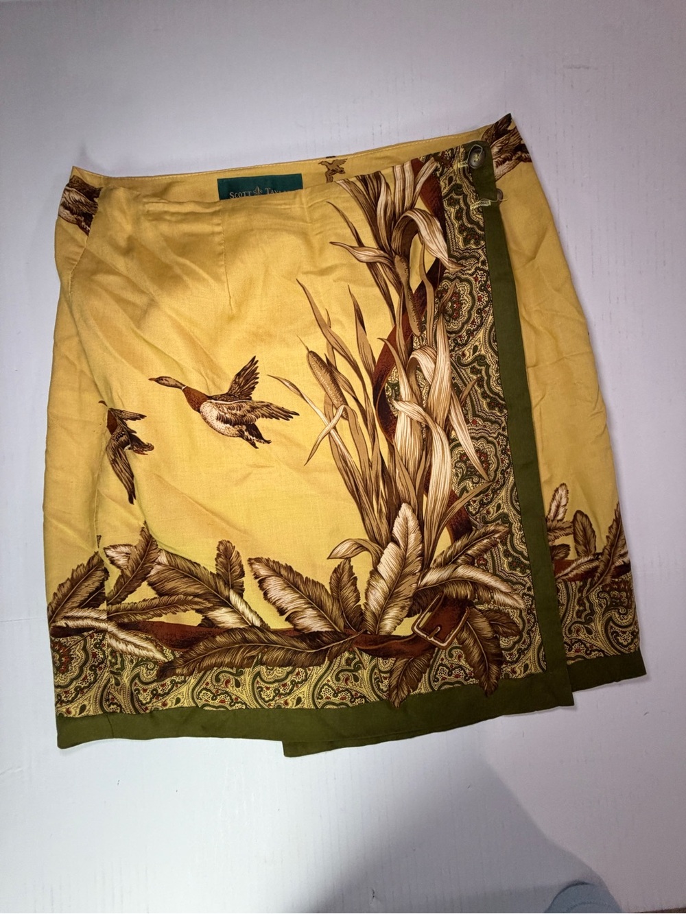 Vintage 80’s 90’s Yellow Mini Wrap Skirt with Olive Trim and Botanical Print